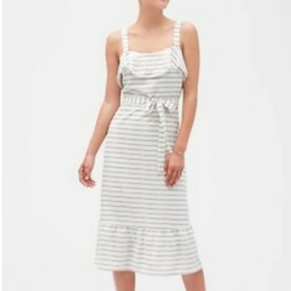 banana republic- ruffle front dress- nwt 0
